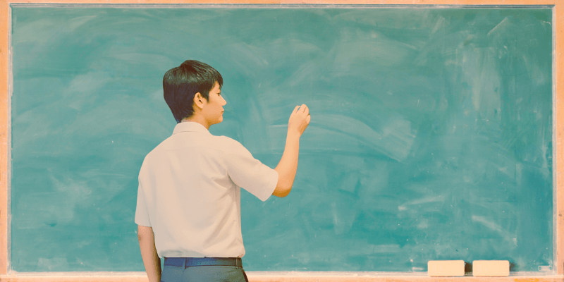 小学校の先生